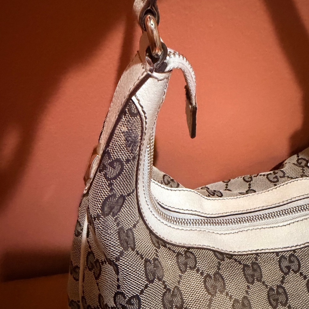 Gucci Beige and Brown Monogram Hobo Bag - Picture 12 of 15